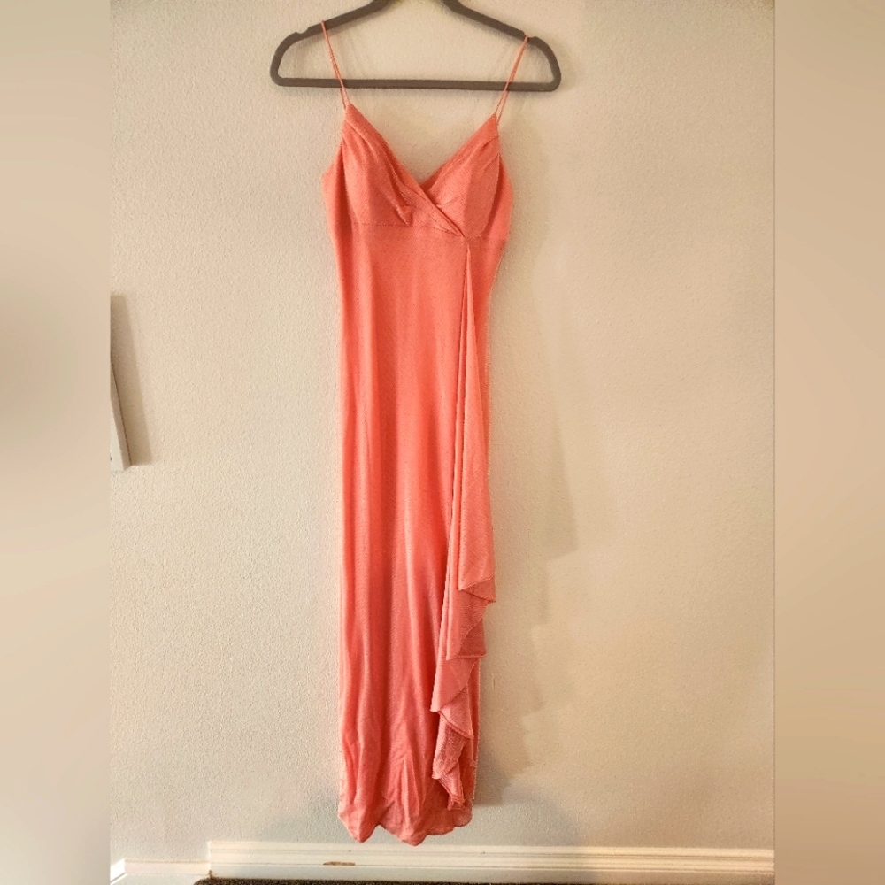 NWT Dressbarn Rose Iridescent Color Spaghetti Strap Gown.  Size 6